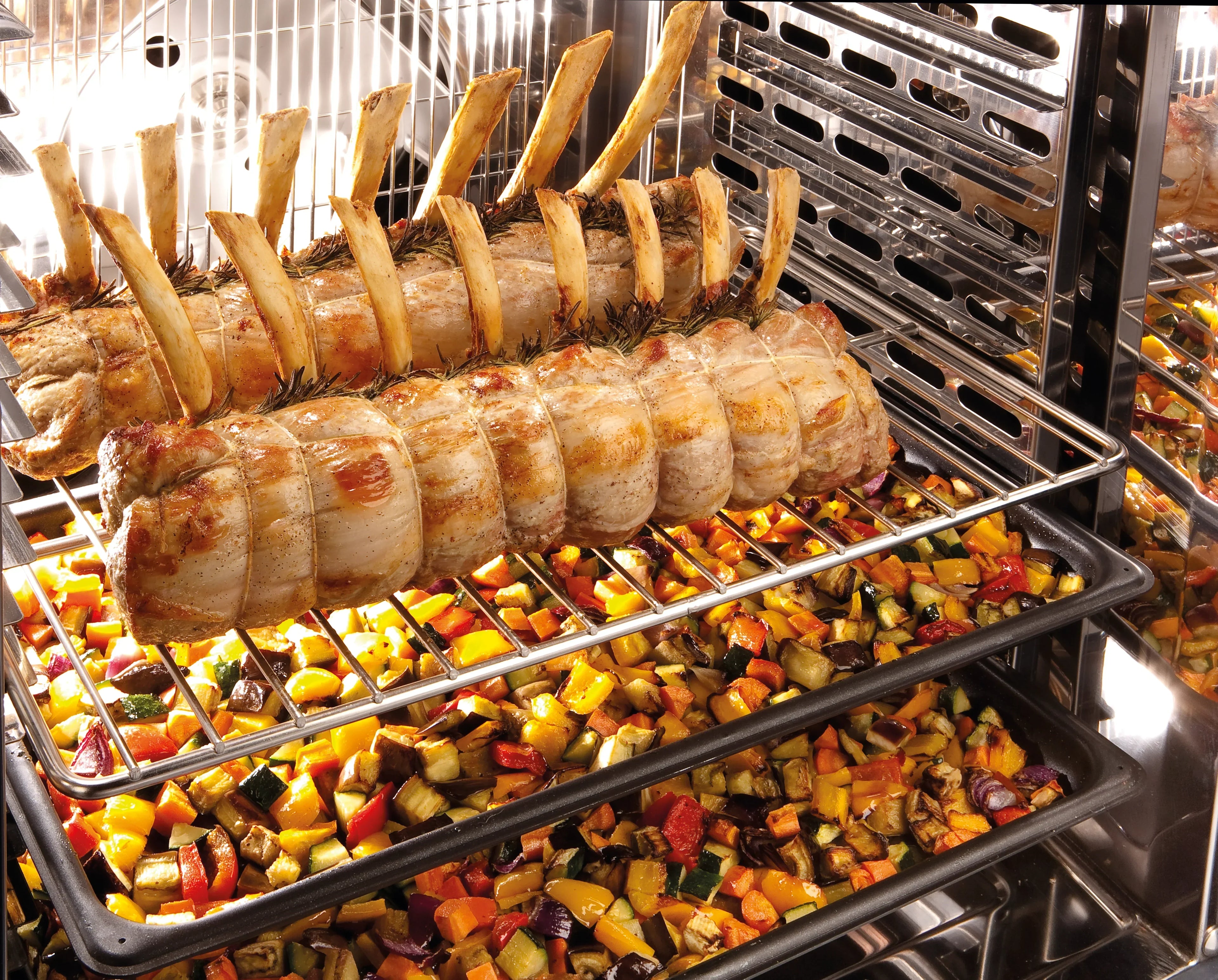 How Commercial Ovens Help Promote the Restaurant Industry