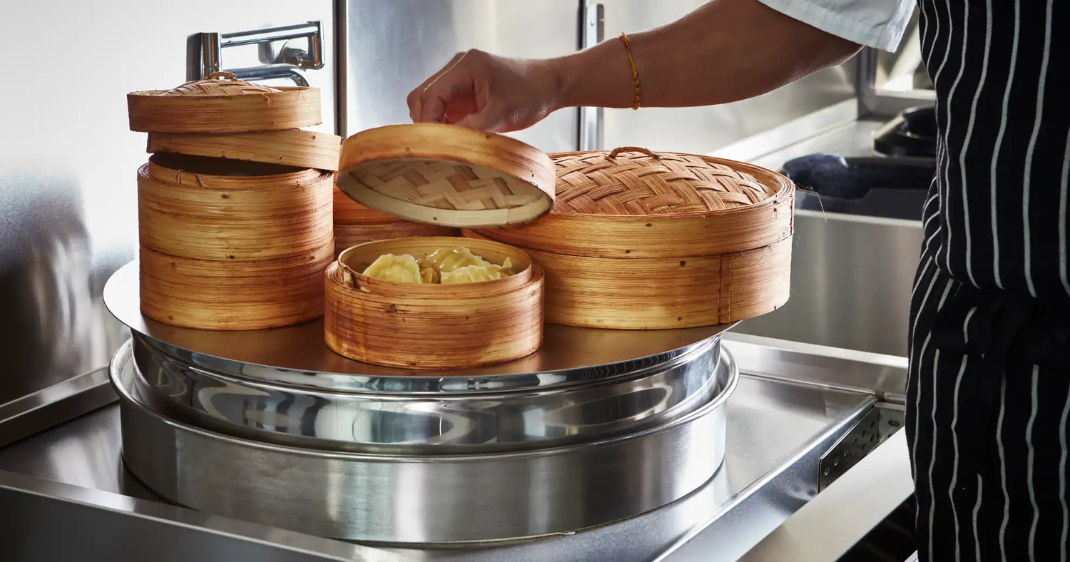 Steam cooking versus boiling. Which is healthier for your meals?